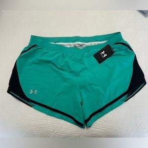 Women’s Under Armor loose fly 2.0 shorts